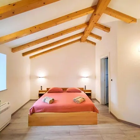 Galant Brgudac - Private Oasis With Pool Lanisce