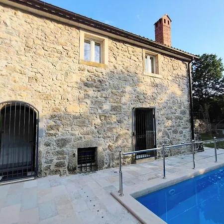 Villa Galant Brgudac - Private Oasis With Pool Lanisce