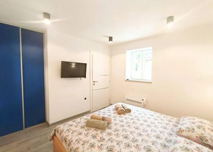 Galant Brgudac - Private Oasis With Pool Villa