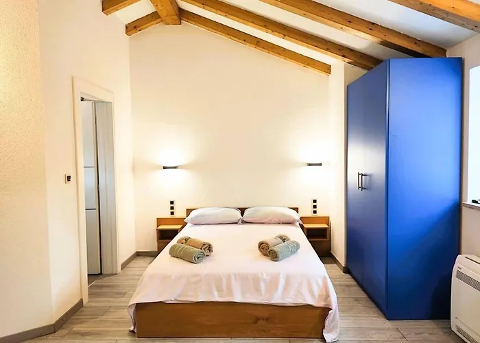 Galant Brgudac - Private Oasis With Pool Villa Lanisce