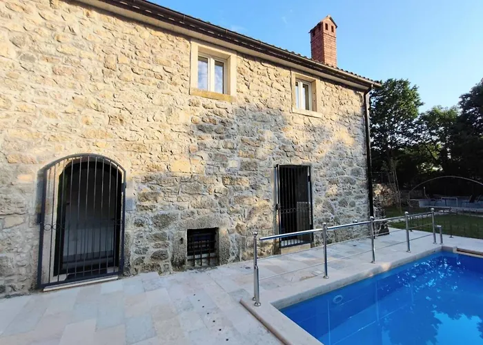 Villa Galant Brgudac - Private Oasis With Pool Lanisce